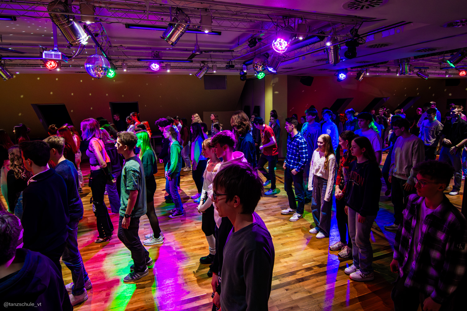 Come Together Party 8309